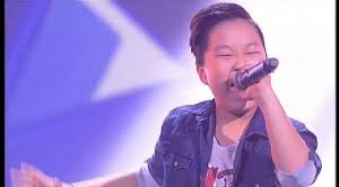 ​Қазақстандық "Голос. Дети" жобасының жеңімпазын Украинаға кіргізбей тастады