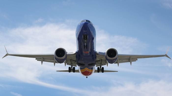 ​Boeing компаниясы «737 Max 8» және «Max 9» әуе кемелерін ұшыруды тоқтатты 