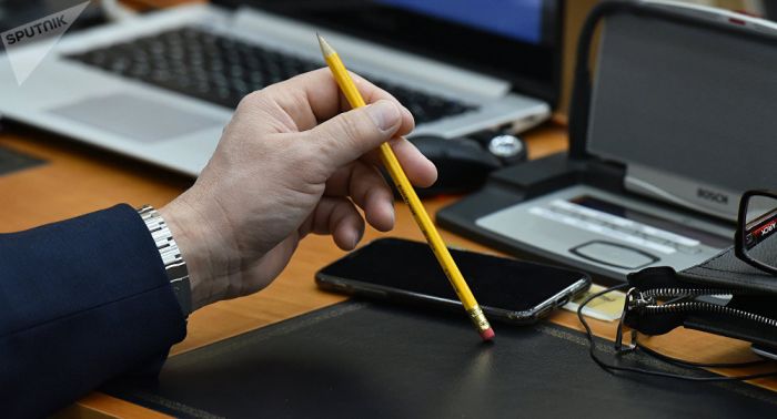 "Уақыт келді" Депутат триллиондап ақша алып жатқан министрлікті сынады