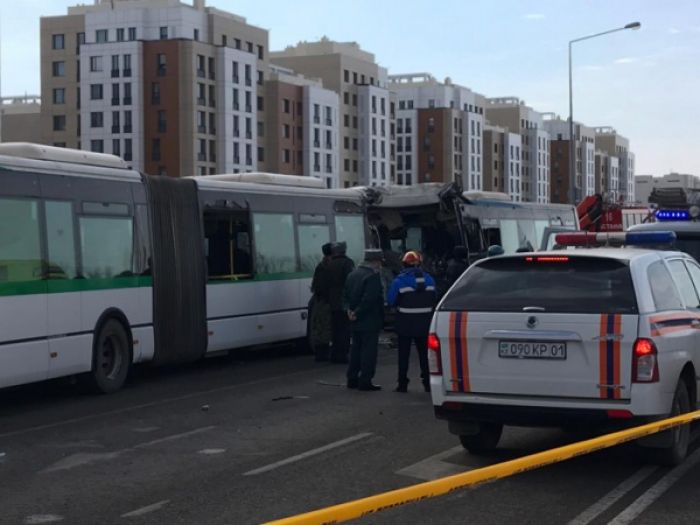 ​Елордадағы ірі жол апатынан зардап шеккен 25 адам ауруханаға жеткізілді 
