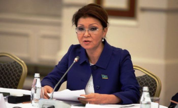 Дариға Назарбаеваның әлеуметтік желілерде аккаунттары жоқ - Сенат