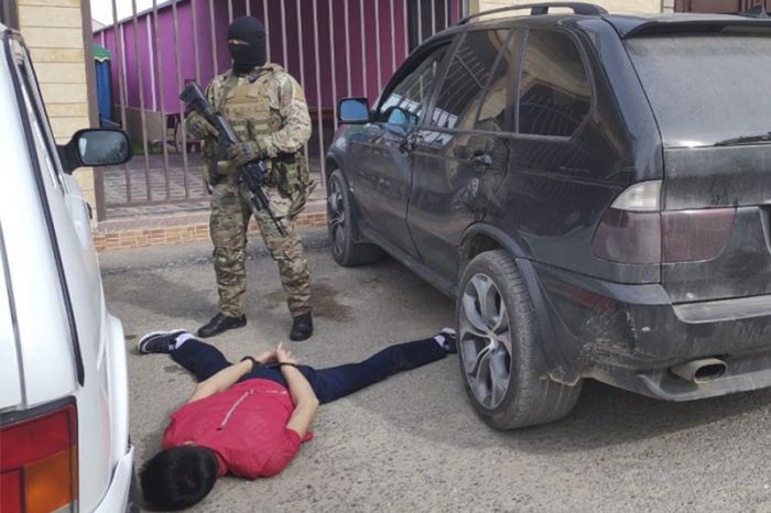 ҚР ҰҚК-нің арнайы операциясы: Шымкентте ұйымдасқан қылмыстық топ ұсталды