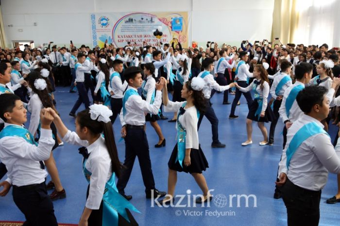 Түлектердің кешін мектепте өткізу керек - Күләш Шәмшидинова