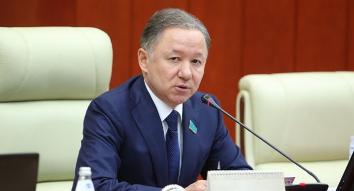 "Маған баға берудің қажеті жоқ" Нығматулин жаңа вице-министрге шүйлікті