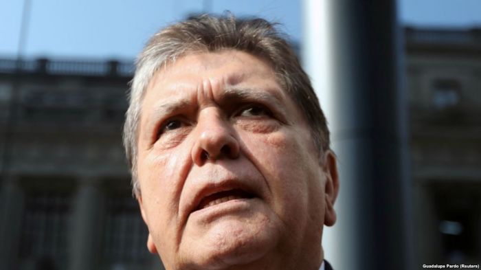 Қамауға алу кезінде өзін атқан Перудің экс-президенті көз жұмды