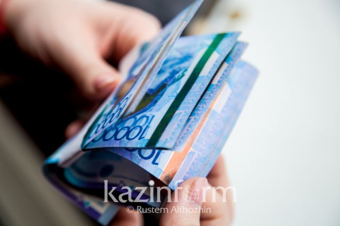 Шымкентте 10 мекеме жұмысшыларына 57 млн теңге жалақысын бермеген 