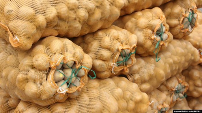 Қазақстан Қырғызстаннан картоп, алма мен құрма әкелуге салынған тыйымды алып тастады