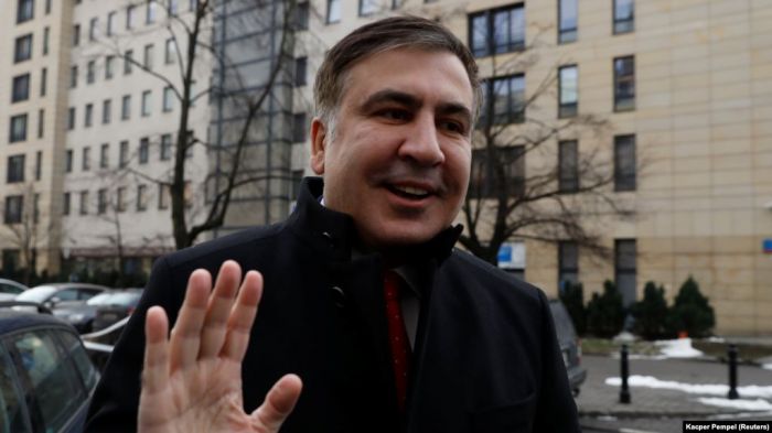 Саакашвили Зеленскийден өзіне Украина азаматтығын қайтарып беруді сұрады