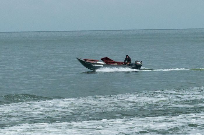 Каспийден заңсыз балық аулаған төрт шетелдікке айыппұл салынды