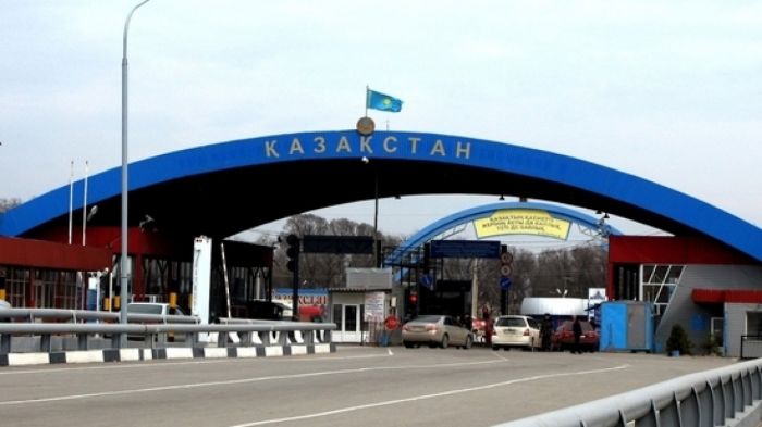 Қазақстан шекарасына Ресей әскері тартылуда