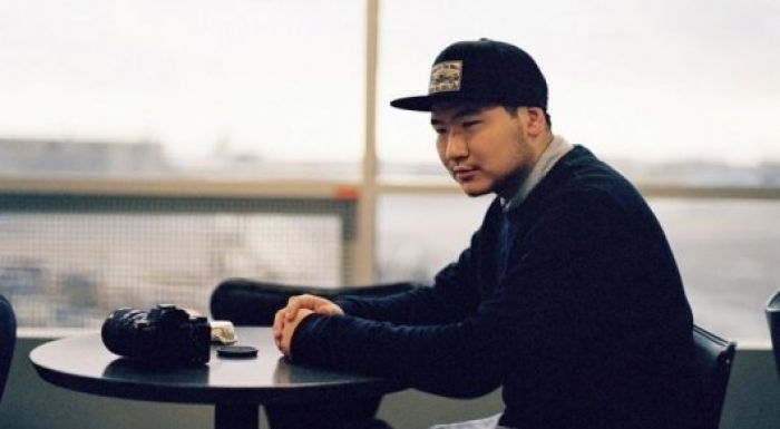 Шымкентте белгісіз біреулер Vlast тілшілеріне шабуыл жасаған