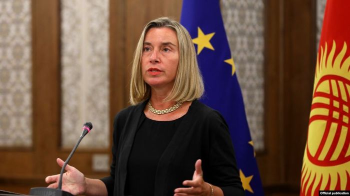 Могерини: Қазақстан адамдардың бейбіт митингіге шығу құқығын бұзбауы тиіс