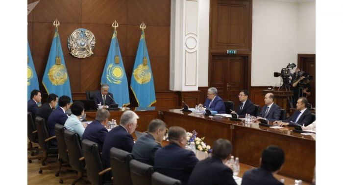 "Барлығы үкіметке байланысты": Тоқаев халықты жиі мазалайтын мәселені шешуді тапсырды