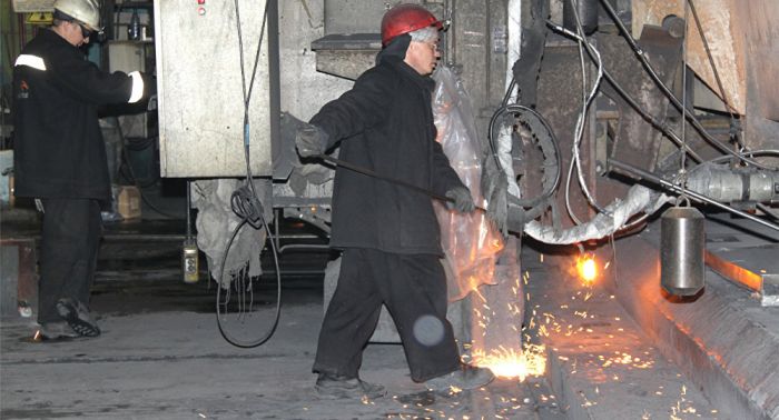 Назарбаев металлургтерді құттықтады