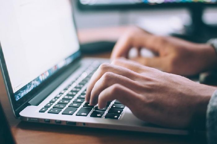 Қазақстанда бала психикасына кері әсер ететін 800-ге жуық сайт бұғатталды