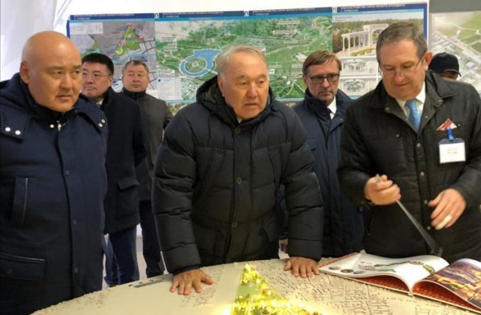 ​Экс-президент Назарбаев екі күндік жұмыс сапарымен Түркістанға барды 