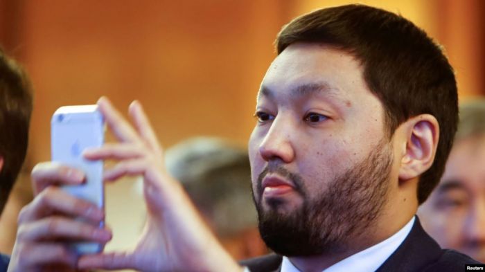 "Росбалт" тілшісін кәсіпкер Кеңес Рақышевті "бопсалады" деп айыптады