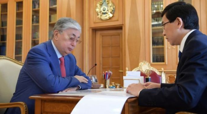 ​Президент 12 жылдық оқу мерзіміне​ ​асықпай көшу керектігі жөнінде тапсырма берді​