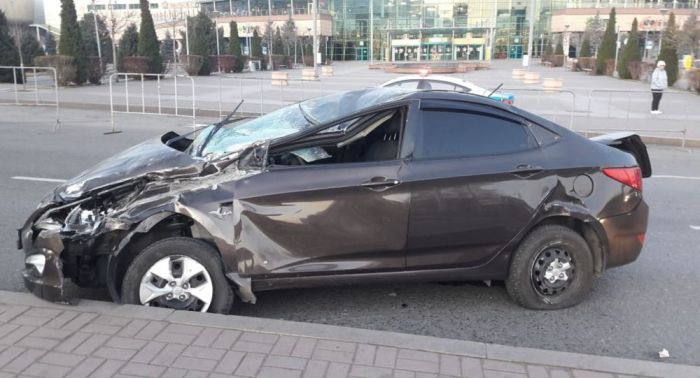 ​  Алматыда мас күйінде көлік жүргізген қыз жаяу жүргіншіні басып өлтірді