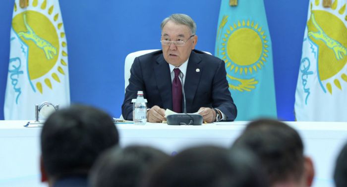 Назарбаев сайлауалды бағдарлама әзірлеуді тапсырды
