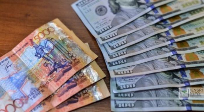 Пара алған әскери командирге айыппұл салынды