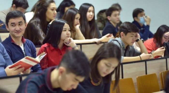 2020 жылдың 1 қаңтарынан студенттер шәкіртақысы 25% өседі