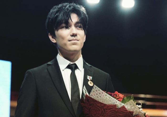 Димаш Құдайберген: Отаныма Грэмми жүлдесімен ораламын