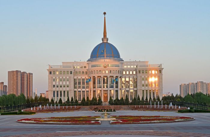 ​ҚР Президенті жаңа елшілерді тағайындады