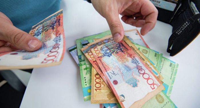 Үкімет қаулы қабылдады: қазақстандықтарға 10 миллион теңге не үшін беріледі?