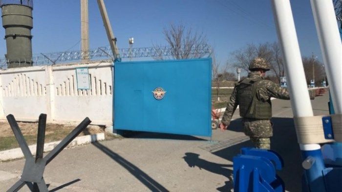 Кіші сержант әскери бөлімнен қару-жарақпен қашып кетті