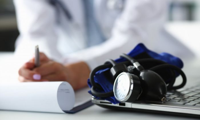 Ұшақ апаты: Дәрігерлер зардап шеккендердің жағдайы туралы айтып берді