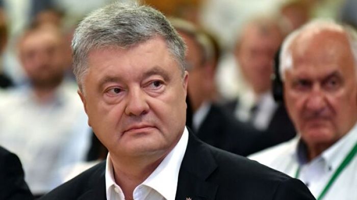 Петр Порошенко Украинаға оралды