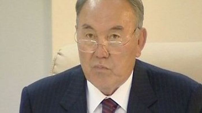 Саяси мемлекеттік қызметшілер саны 8 есеге қысқарады - Назарбаев