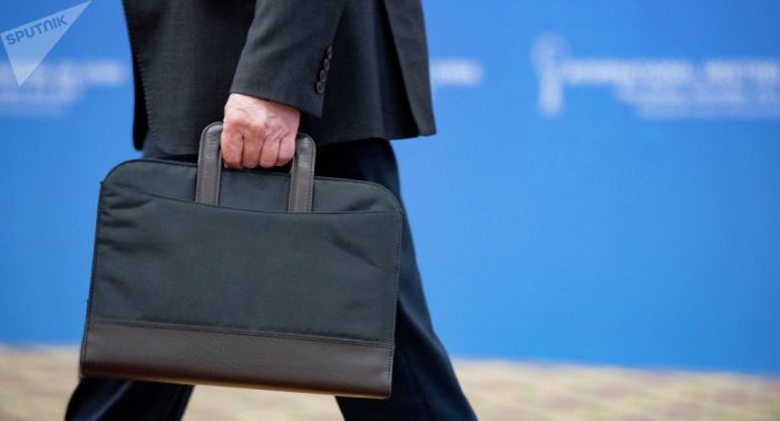 Отставкаға өтініш берген шенеуніктердің аты-жөні жарияланды  