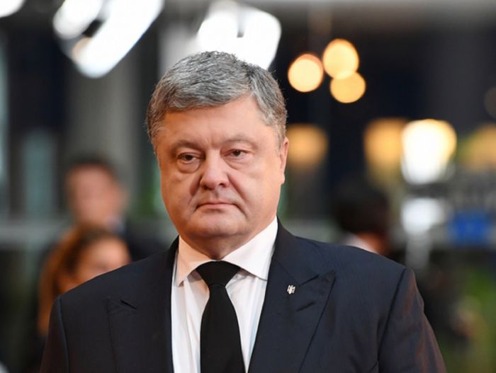 Ресей Украинаның экс-президенті Порошенко мен әнші Вакарчукке қарсы санкция енгізді