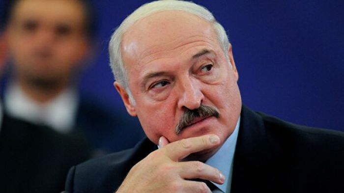 Лукашенко: Расында, бір орнымда көп отырып қалған шығармын...