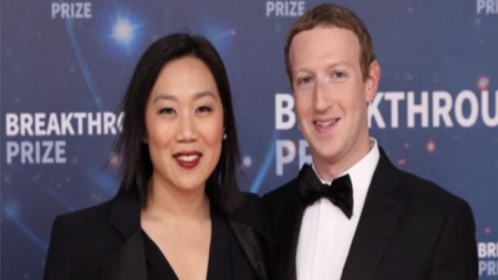 Цукерберг пен әйелі зорлық жасады деп айыпталды - БАҚ