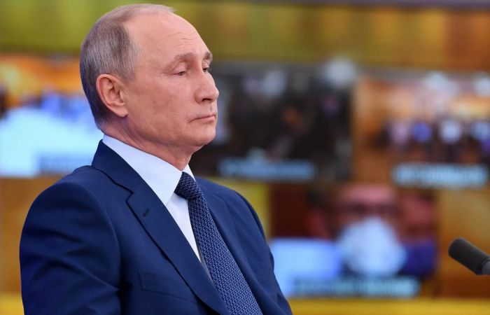 Pew Research: Путинге деген сенім бұрын болмаған деңгейге төмендеді