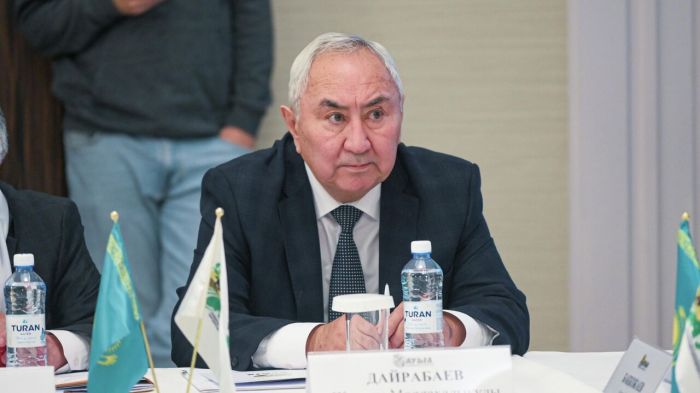Президенттікке кандидат Жигули Дайрабаев ОСК-ға құжат тапсырды