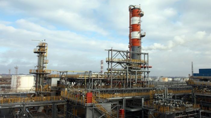 Тоқаев: Атырау мұнай өңдеу зауытының қызметіне экологтардың көңілі толмайды​