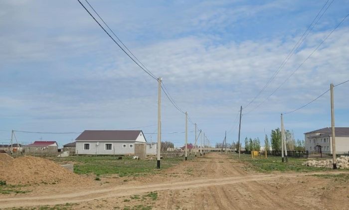 Махамбет ауданындағы екі ауылдың көшелеріне жарық диодты шамдар орнатылады