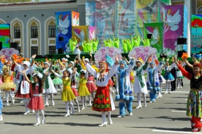 1 мамыр - Қазақстан халқының бірлігі күні