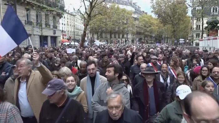 Францияда өткен антисемитизмге қарсылық шеруіне 200 мыңнан астам адам қатысқан