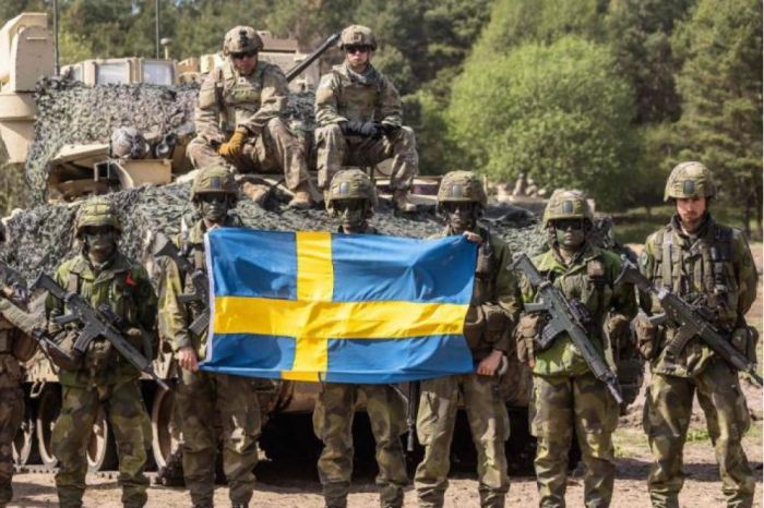 Швеция өз халқын соғысқа дайын болуға шақырды