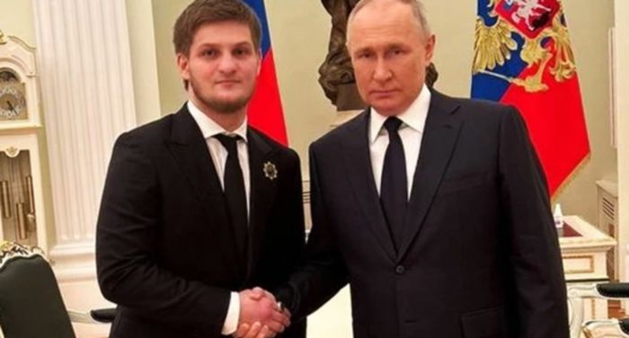 Шешенстанда Қадыровтың 18 жастағы ұлы министр болып тағайындалды
