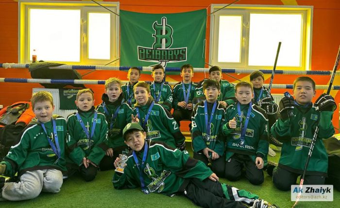Атыраулық жас хоккейшілер республикалық турнирде қола жүлде алды