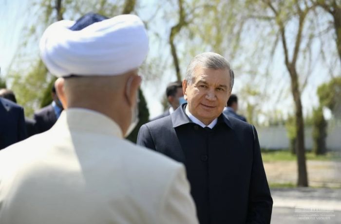 Өзбекстанда имамдарға әлеуметтік желіге шығуға тыйым салынды