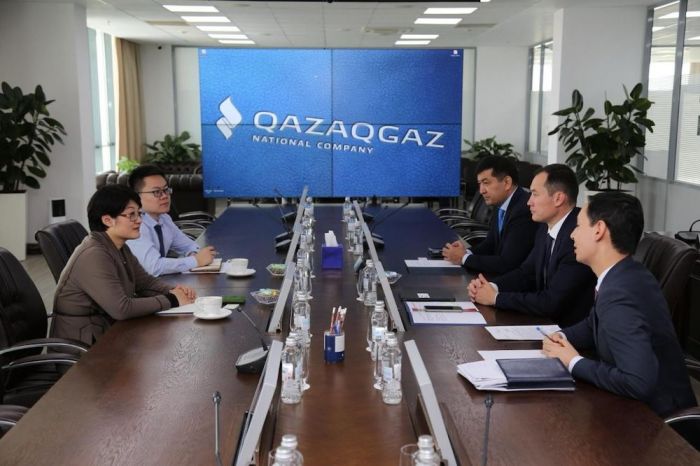 QazaqGaz басшысы PetroChina International Kazakhstan компаниясының жаңа бас директорымен кездесті