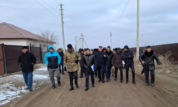 Атыраулық бау-бақша қоғамдастығының тұрғындары республикалық инспекторлардың назарына ілікті