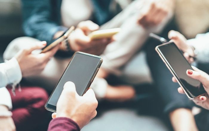 Қазақстанда ұялы байланыс қымбаттап жатыр: операторлар не дейді? 